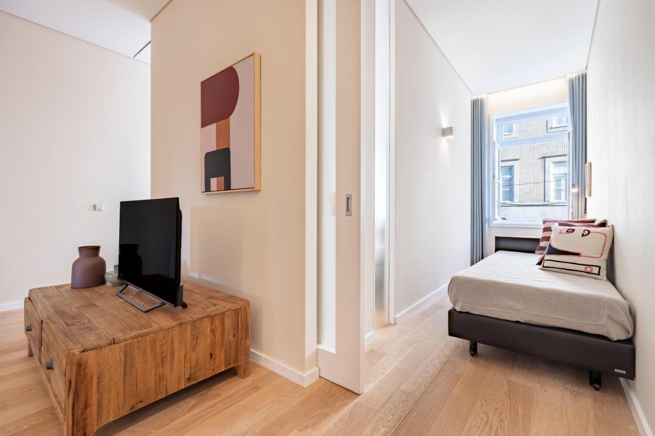 Viva 4 Suites Batalha Residence & Size Flats Batalha Porto Exterior photo