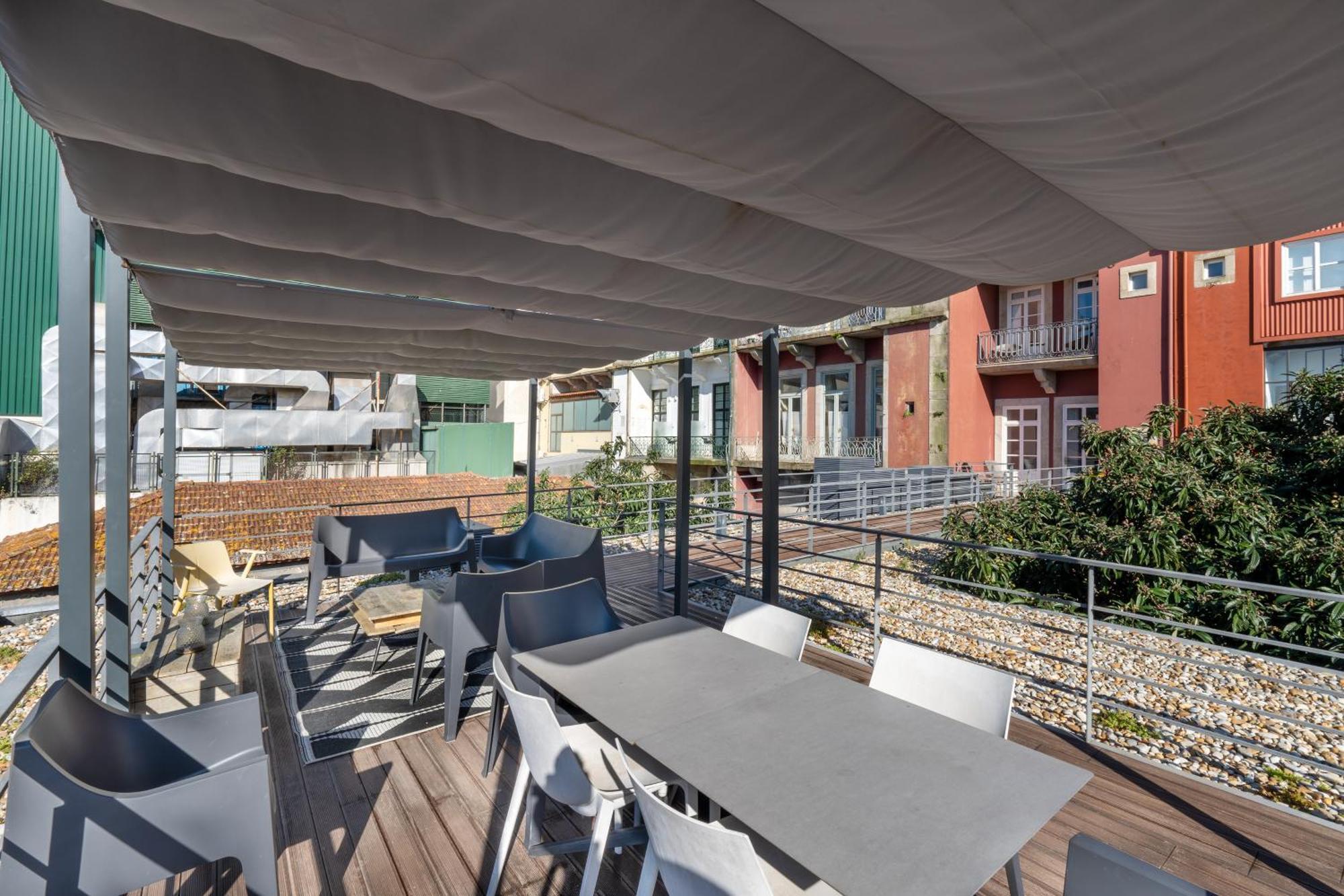 Viva 4 Suites Batalha Residence & Size Flats Batalha Porto Exterior photo