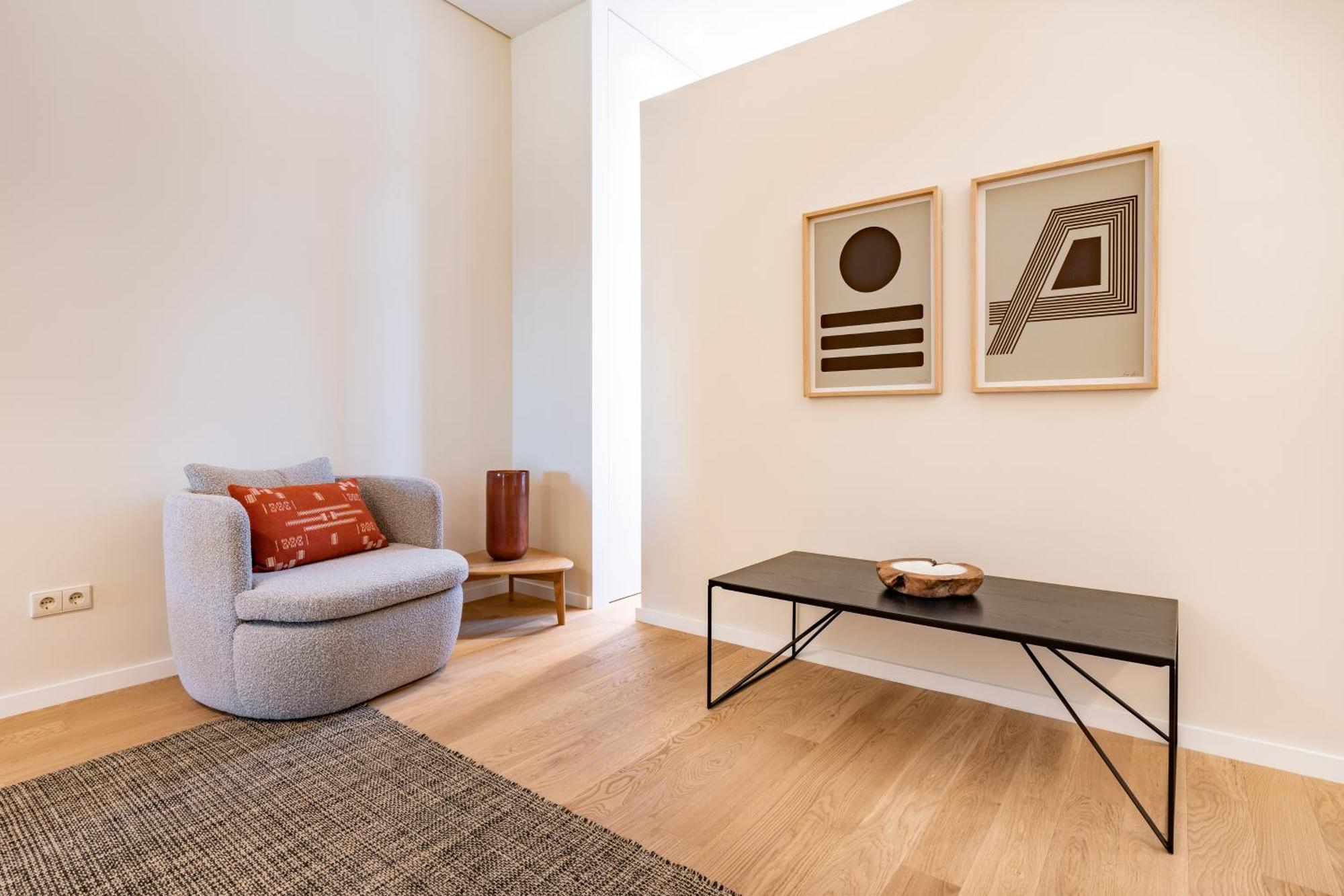 Viva 4 Suites Batalha Residence & Size Flats Batalha Porto Exterior photo