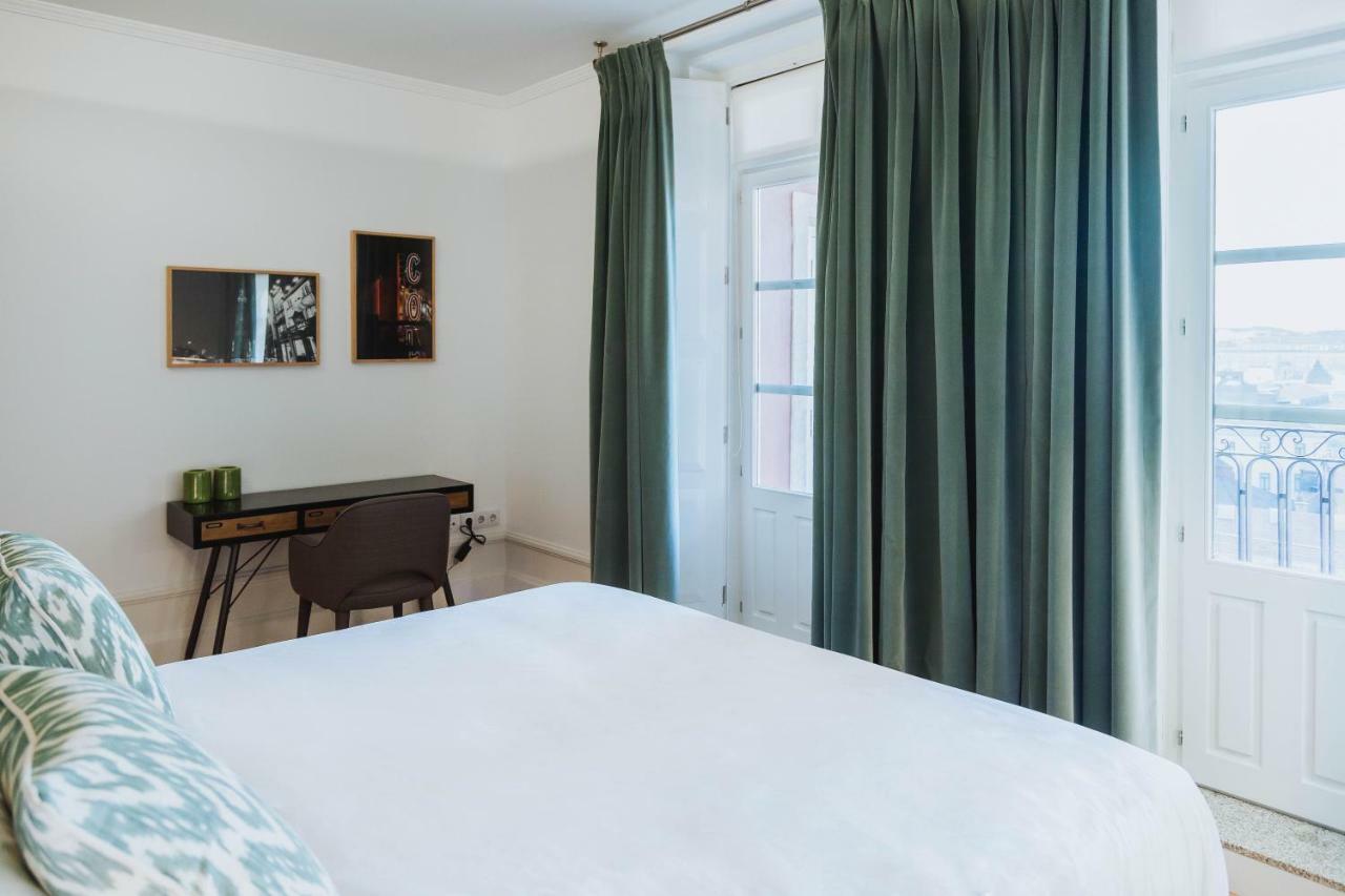 Viva 4 Suites Batalha Residence & Size Flats Batalha Porto Exterior photo